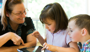 Connection between childcare staff and families